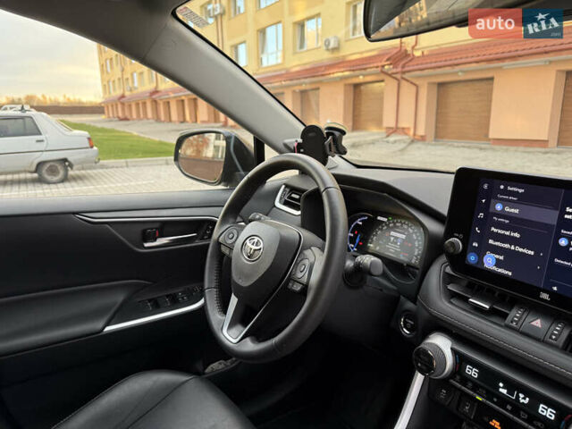 Сірий Тойота РАВ 4, об'ємом двигуна 2.49 л та пробігом 26 тис. км за 39600 $, фото 28 на Automoto.ua