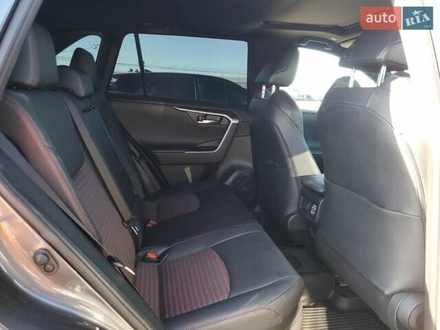 Серый Тойота РАВ 4, объемом двигателя 2.49 л и пробегом 37 тыс. км за 12400 $, фото 10 на Automoto.ua