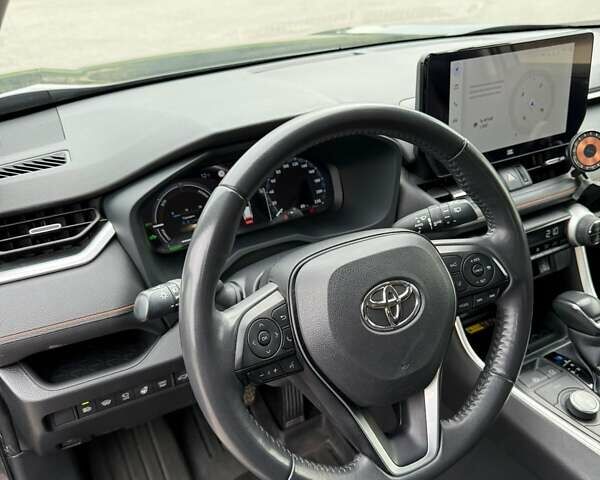 Сірий Тойота РАВ 4, об'ємом двигуна 2.49 л та пробігом 48 тис. км за 45000 $, фото 24 на Automoto.ua