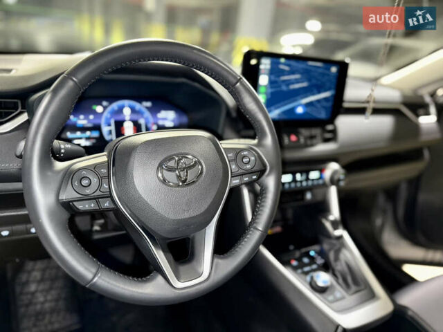 Сірий Тойота РАВ 4, об'ємом двигуна 2 л та пробігом 28 тис. км за 35900 $, фото 20 на Automoto.ua