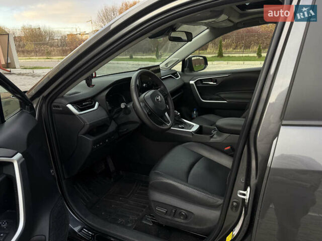 Сірий Тойота РАВ 4, об'ємом двигуна 2.49 л та пробігом 26 тис. км за 39600 $, фото 8 на Automoto.ua