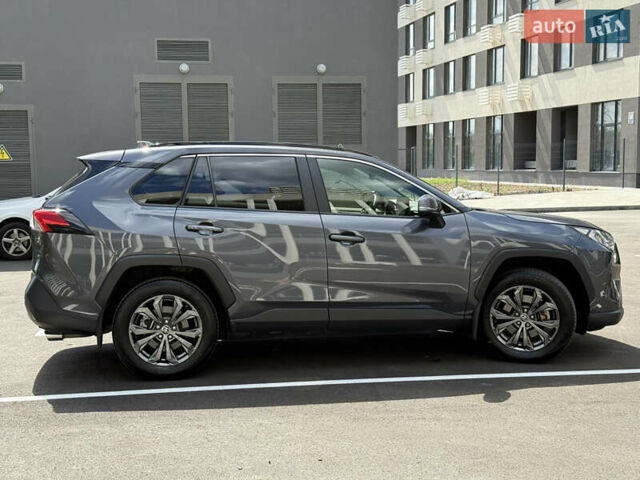 Серый Тойота РАВ 4, объемом двигателя 1.99 л и пробегом 58 тыс. км за 36800 $, фото 6 на Automoto.ua