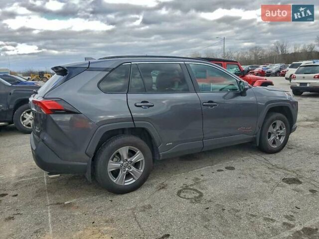 Серый Тойота РАВ 4, объемом двигателя 2.49 л и пробегом 106 тыс. км за 12400 $, фото 2 на Automoto.ua