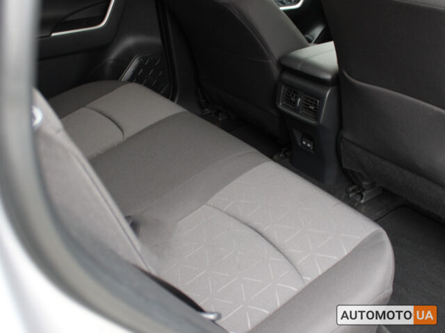 Сірий Тойота РАВ 4, об'ємом двигуна 2 л та пробігом 29 тис. км за 33990 $, фото 13 на Automoto.ua