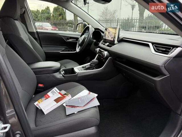 Серый Тойота РАВ 4, объемом двигателя 2.5 л и пробегом 50 тыс. км за 37800 $, фото 23 на Automoto.ua