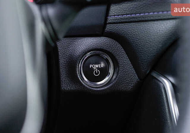 Сірий Тойота РАВ 4, об'ємом двигуна 2.49 л та пробігом 70 тис. км за 43153 $, фото 23 на Automoto.ua