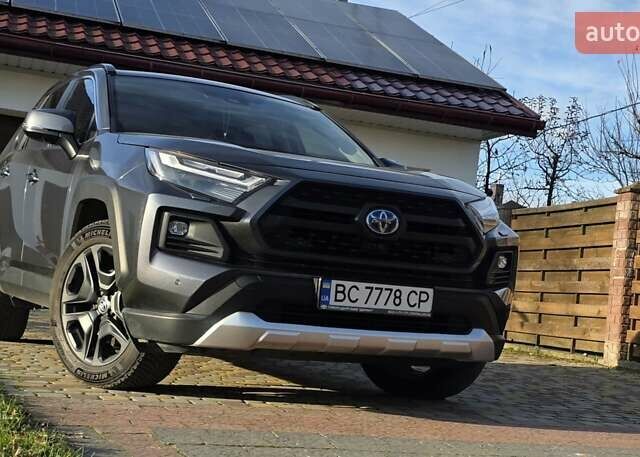 Сірий Тойота РАВ 4, об'ємом двигуна 2.5 л та пробігом 38 тис. км за 45000 $, фото 15 на Automoto.ua