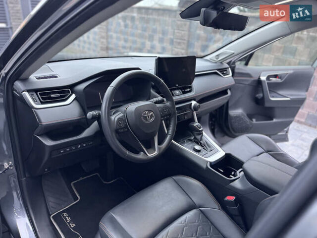 Серый Тойота РАВ 4, объемом двигателя 2.49 л и пробегом 34 тыс. км за 43900 $, фото 18 на Automoto.ua