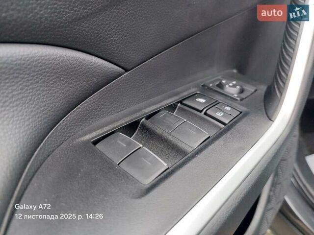 Серый Тойота РАВ 4, объемом двигателя 2.49 л и пробегом 28 тыс. км за 34400 $, фото 22 на Automoto.ua