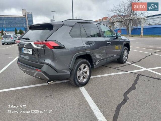 Серый Тойота РАВ 4, объемом двигателя 2.49 л и пробегом 28 тыс. км за 34400 $, фото 7 на Automoto.ua