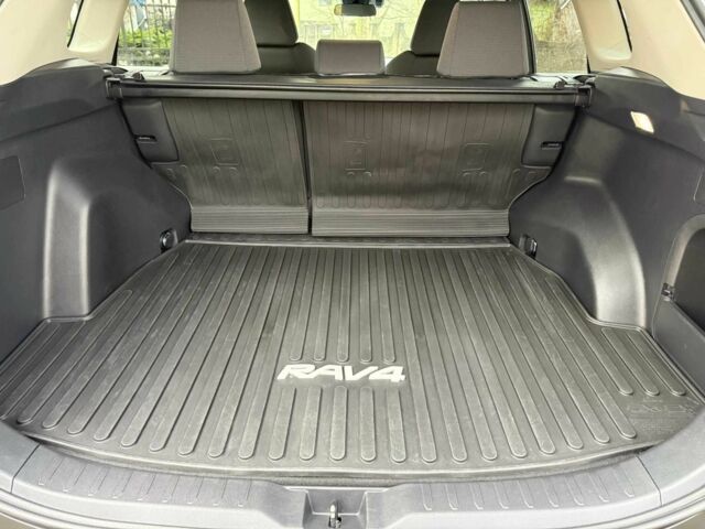 Сірий Тойота РАВ 4, об'ємом двигуна 2.5 л та пробігом 50 тис. км за 893 $, фото 10 на Automoto.ua