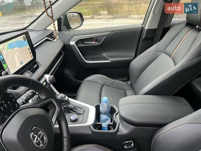 Сірий Тойота РАВ 4, об'ємом двигуна 2.49 л та пробігом 53 тис. км за 46400 $, фото 12 на Automoto.ua