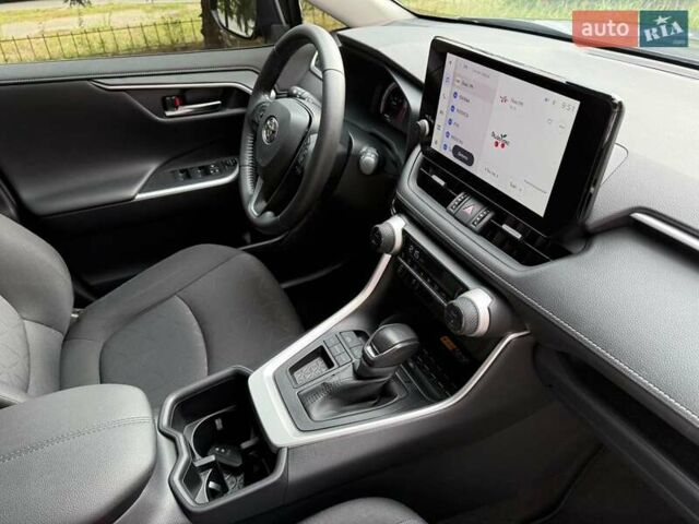 Серый Тойота РАВ 4, объемом двигателя 1.99 л и пробегом 18 тыс. км за 34950 $, фото 33 на Automoto.ua