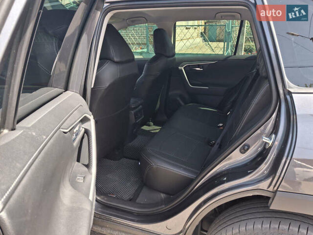 Серый Тойота РАВ 4, объемом двигателя 1.99 л и пробегом 7 тыс. км за 36500 $, фото 8 на Automoto.ua