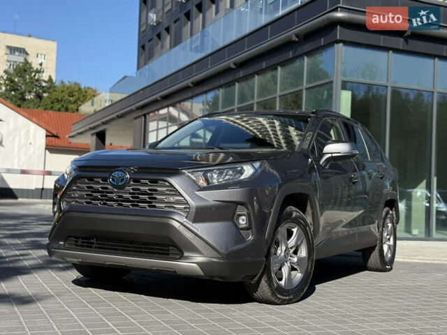 Сірий Тойота РАВ 4, об'ємом двигуна 2.5 л та пробігом 23 тис. км за 36900 $, фото 2 на Automoto.ua
