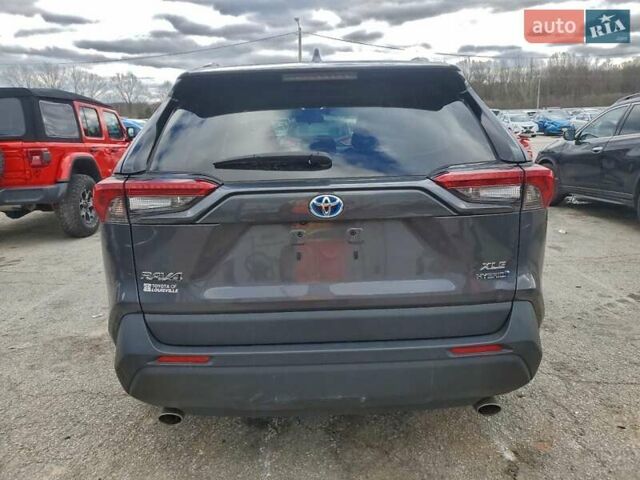 Серый Тойота РАВ 4, объемом двигателя 2.49 л и пробегом 106 тыс. км за 12400 $, фото 5 на Automoto.ua