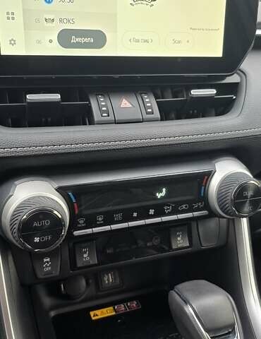 Сірий Тойота РАВ 4, об'ємом двигуна 1.99 л та пробігом 11 тис. км за 35000 $, фото 13 на Automoto.ua