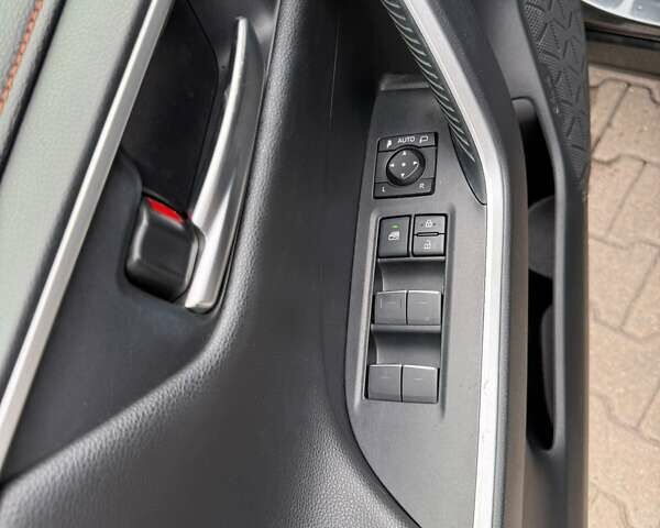 Сірий Тойота РАВ 4, об'ємом двигуна 2.49 л та пробігом 48 тис. км за 45000 $, фото 25 на Automoto.ua