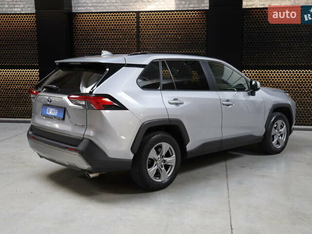 Серый Тойота РАВ 4, объемом двигателя 2.49 л и пробегом 46 тыс. км за 37500 $, фото 7 на Automoto.ua