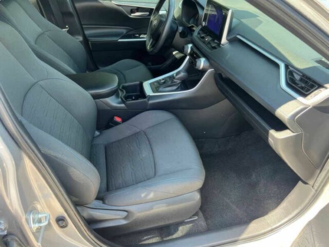 Серый Тойота РАВ 4, объемом двигателя 2.5 л и пробегом 11 тыс. км за 21100 $, фото 8 на Automoto.ua