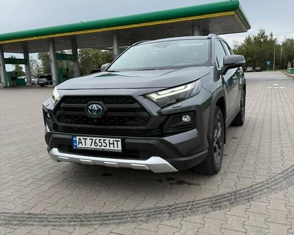 Сірий Тойота РАВ 4, об'ємом двигуна 2.49 л та пробігом 48 тис. км за 45000 $, фото 9 на Automoto.ua