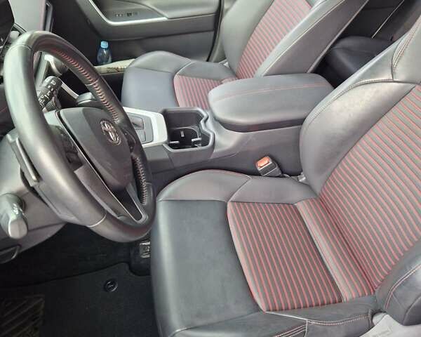 Серый Тойота РАВ 4, объемом двигателя 2.49 л и пробегом 81 тыс. км за 49500 $, фото 3 на Automoto.ua