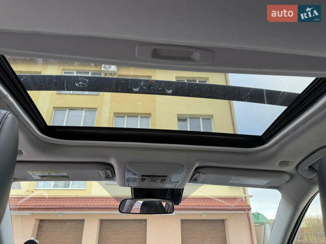 Сірий Тойота РАВ 4, об'ємом двигуна 2.49 л та пробігом 26 тис. км за 39600 $, фото 16 на Automoto.ua