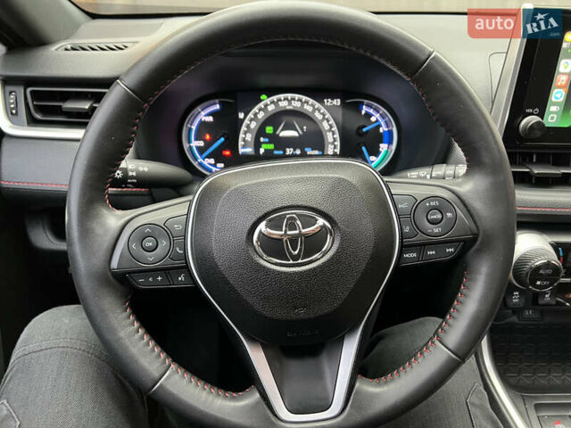 Сірий Тойота РАВ 4, об'ємом двигуна 2.49 л та пробігом 69 тис. км за 39300 $, фото 37 на Automoto.ua