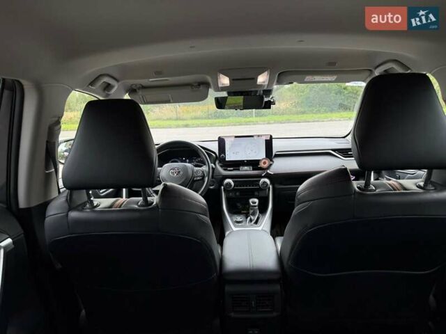 Сірий Тойота РАВ 4, об'ємом двигуна 2.49 л та пробігом 48 тис. км за 45000 $, фото 16 на Automoto.ua