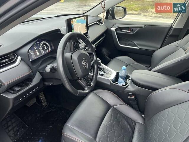 Сірий Тойота РАВ 4, об'ємом двигуна 2.49 л та пробігом 53 тис. км за 46400 $, фото 13 на Automoto.ua