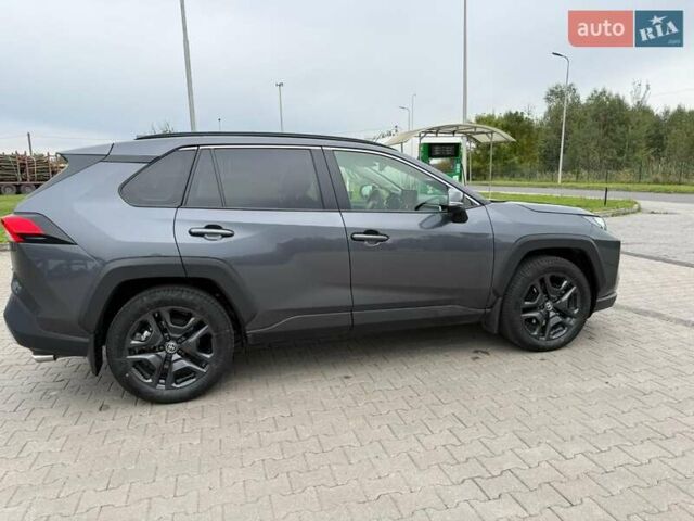 Сірий Тойота РАВ 4, об'ємом двигуна 2.49 л та пробігом 48 тис. км за 45000 $, фото 5 на Automoto.ua