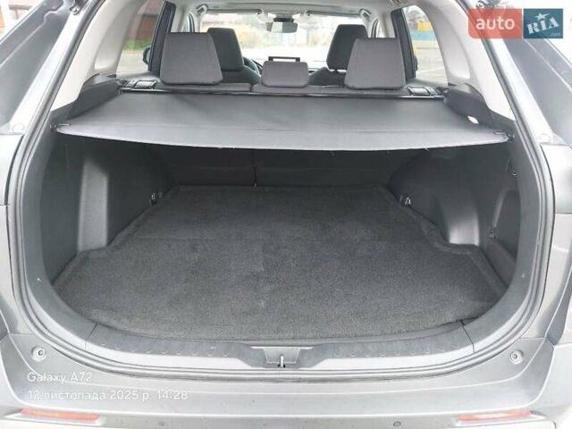 Серый Тойота РАВ 4, объемом двигателя 2.49 л и пробегом 28 тыс. км за 34400 $, фото 27 на Automoto.ua