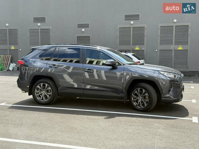 Серый Тойота РАВ 4, объемом двигателя 1.99 л и пробегом 58 тыс. км за 36800 $, фото 5 на Automoto.ua