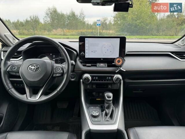 Сірий Тойота РАВ 4, об'ємом двигуна 2.49 л та пробігом 48 тис. км за 45000 $, фото 22 на Automoto.ua