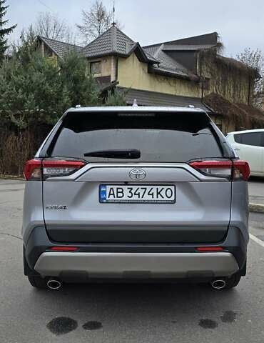 Сірий Тойота РАВ 4, об'ємом двигуна 1.99 л та пробігом 11 тис. км за 35000 $, фото 1 на Automoto.ua