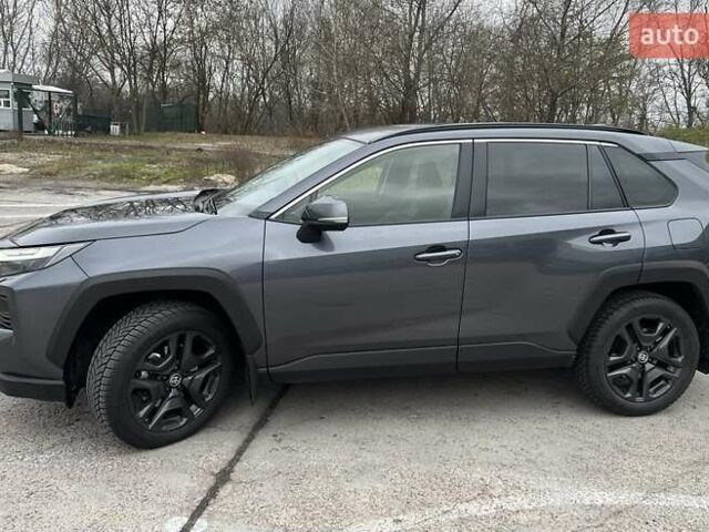 Сірий Тойота РАВ 4, об'ємом двигуна 2.49 л та пробігом 53 тис. км за 46400 $, фото 5 на Automoto.ua