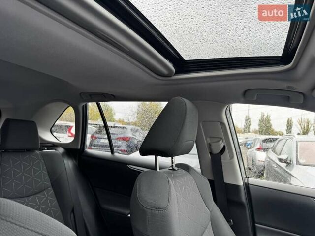 Серый Тойота РАВ 4, объемом двигателя 2.49 л и пробегом 17 тыс. км за 33900 $, фото 23 на Automoto.ua