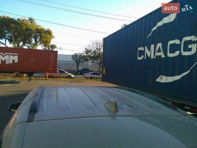 Серый Тойота РАВ 4, объемом двигателя 2.5 л и пробегом 33 тыс. км за 27000 $, фото 5 на Automoto.ua