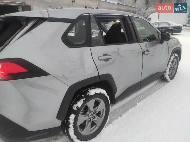 Серый Тойота РАВ 4, объемом двигателя 2 л и пробегом 14 тыс. км за 17500 $, фото 32 на Automoto.ua