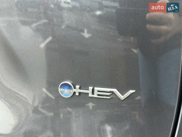 Серый Тойота РАВ 4, объемом двигателя 2.49 л и пробегом 20 тыс. км за 43500 $, фото 12 на Automoto.ua