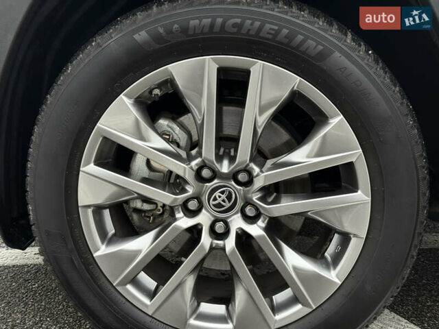 Серый Тойота РАВ 4, объемом двигателя 2.49 л и пробегом 12 тыс. км за 44900 $, фото 12 на Automoto.ua