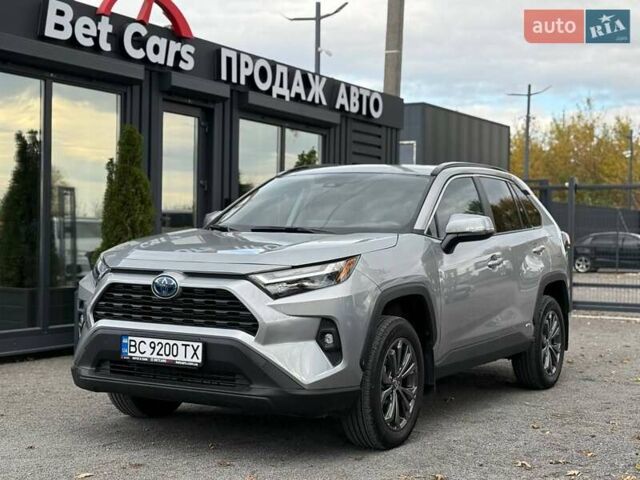 Сірий Тойота РАВ 4, об'ємом двигуна 2.49 л та пробігом 19 тис. км за 39000 $, фото 3 на Automoto.ua