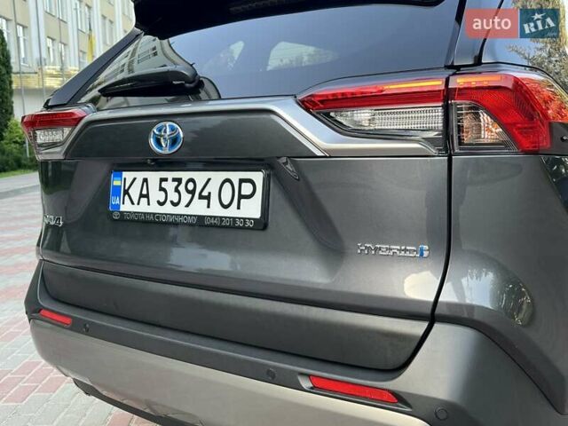Сірий Тойота РАВ 4, об'ємом двигуна 2.49 л та пробігом 12 тис. км за 41999 $, фото 23 на Automoto.ua