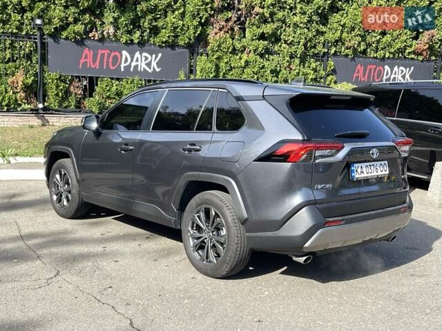 Сірий Тойота РАВ 4, об'ємом двигуна 2.49 л та пробігом 25 тис. км за 40500 $, фото 5 на Automoto.ua