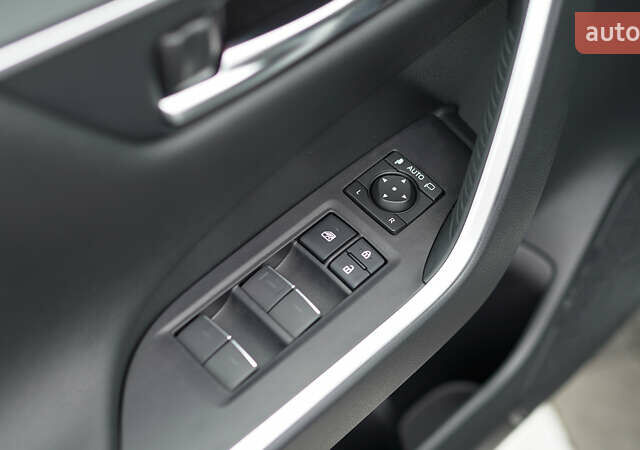 Серый Тойота РАВ 4, объемом двигателя 2.49 л и пробегом 7 тыс. км за 39697 $, фото 13 на Automoto.ua