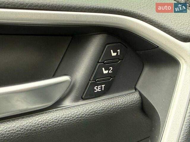 Серый Тойота РАВ 4, объемом двигателя 2.49 л и пробегом 12 тыс. км за 44900 $, фото 20 на Automoto.ua