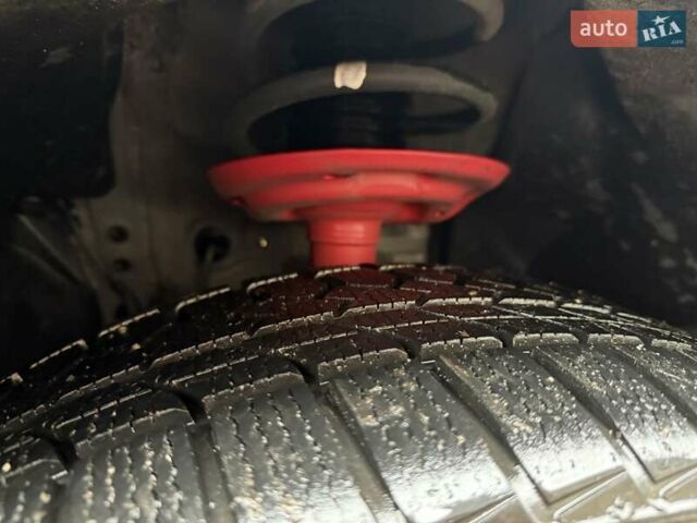 Серый Тойота РАВ 4, объемом двигателя 2.5 л и пробегом 25 тыс. км за 47800 $, фото 6 на Automoto.ua