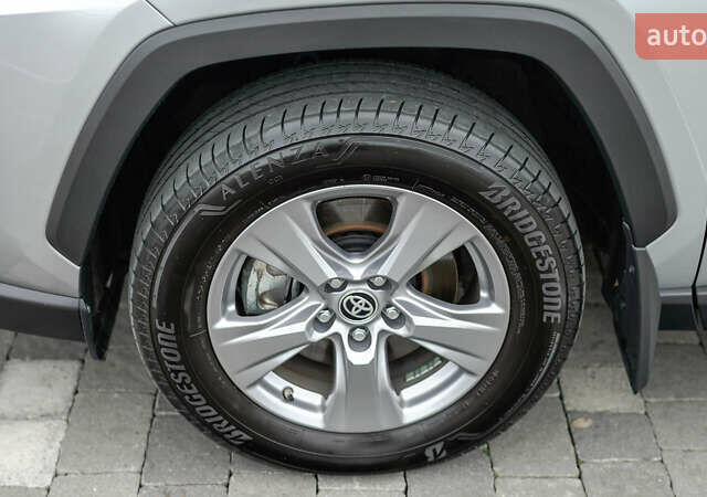 Серый Тойота РАВ 4, объемом двигателя 2.49 л и пробегом 7 тыс. км за 39697 $, фото 11 на Automoto.ua