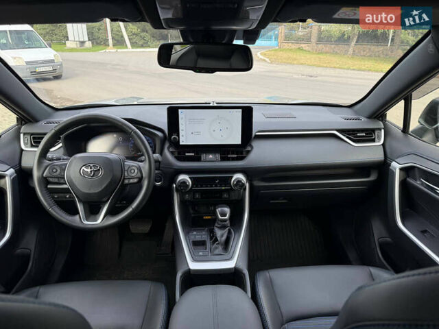 Сірий Тойота РАВ 4, об'ємом двигуна 2.49 л та пробігом 7 тис. км за 43900 $, фото 8 на Automoto.ua