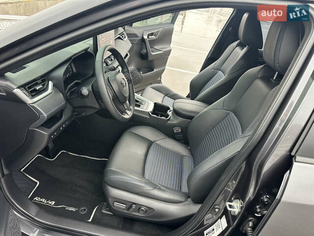 Серый Тойота РАВ 4, объемом двигателя 2.49 л и пробегом 20 тыс. км за 43500 $, фото 16 на Automoto.ua